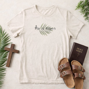 Camiseta Ele Ressuscitou Três Cruzes Folha de Palme Páscoa