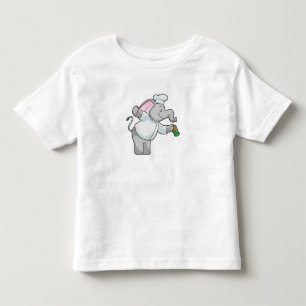 Camiseta Elefante como cozinheiro com agitador de sal