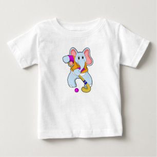 Camiseta Elefante no Hockey com taco de Hockey