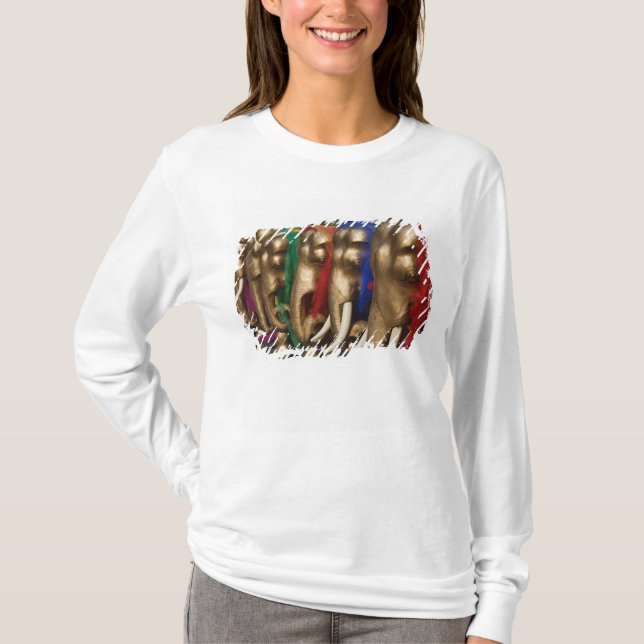 Camiseta Elefantes Dourados (Frente)