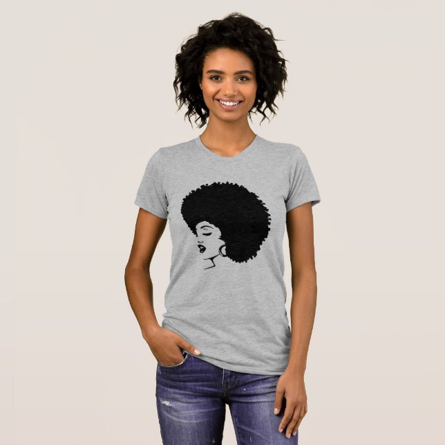 Camiseta Elegância empoderada: Retrato feminino afro (Frente Completa)