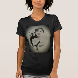Camiseta Elegância Feminina: Mudança não é um Esporte Espec