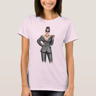 Camiseta Elegante Chefe Senhora em Terno Cinza Poderoso com
