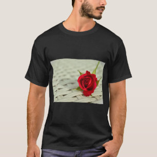 Camiseta Elegante Gráfico Floral Rosa