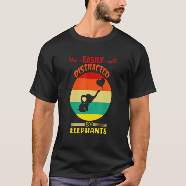 Camiseta Elephant Animal Africa Facilmente Distraída Por El (Frente)