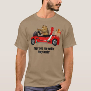 Camiseta Eles me veem rodando, eles odeiam um gato num carr