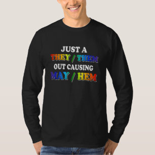 Camiseta ElesEles Causando Caos Orgulho Não Binário Enby