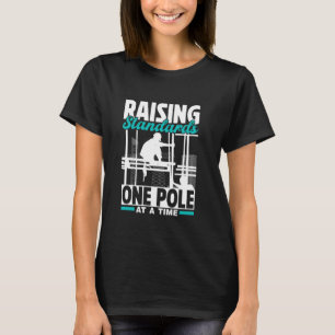 Camiseta Elevando Padrões Um Polonês Por Vez Scaff