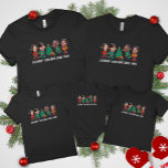 Camiseta Elf de Natal Personalizado Com Rosto Engraçado<br><div class="desc">Entre no espírito festivo com nossa Família e Amigos Personalizados Rostos de Elf Correspondendo T-shirts para o Natal! Personalize a camiseta com adoráveis designs de elfo e adicione os rostos de sua família para torná-la exclusivamente sua. Esta camisa é perfeita para fotos da família ou para reuniões de férias. Ideal...</div>