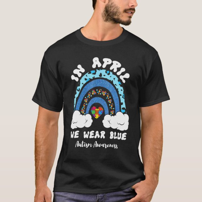 Camiseta Em Abril Usamos Azul Puzzle Arco-íris de Conscienc (Frente)
