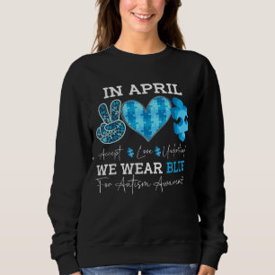 Camiseta Em abril, Vestimos a consciência do Autismo Azul