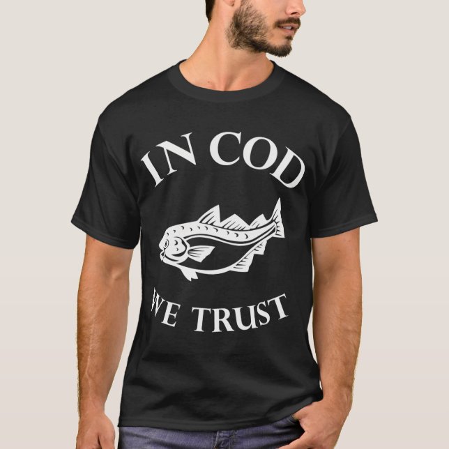 Camiseta Em Bacalhau Nós Confiamos (Frente)