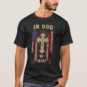 Camiseta Em Deus, Confiamos Na Bandeira Americana Cruzada C