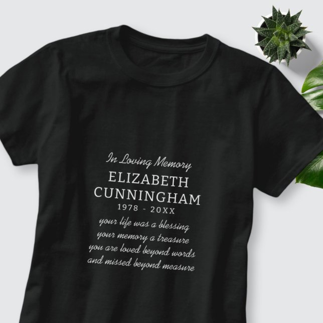 Camiseta Em Loving Memory Memorial Modern Preppy Cote (Criador carregado)