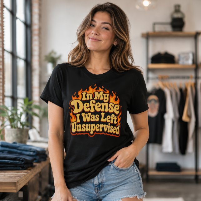 Camiseta Em Minha Defesa Eu Fui Deixado Sem Supervisão Flam (Criador carregado)