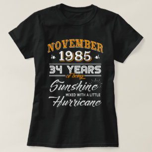 Camiseta Em novembro de 1985 presentes do aniversário da