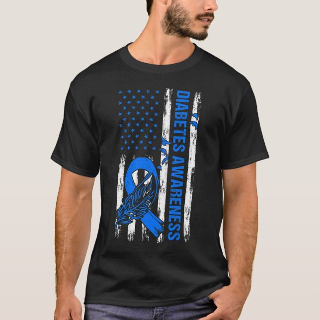 Camiseta Em Novembro Vestimos Blue Usa Flag Diabetes Awaren (Frente)