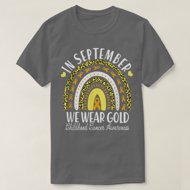 Camiseta Em setembro Vestimos o Dourado Leopard Rainbow Chi (Frente do Design)