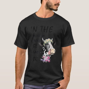 Camiseta Em Um Mundo Cheio De Princesas Seja Uma Menina Da 