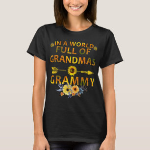 Camiseta em um mundo de cheios de avós, seja uma avó