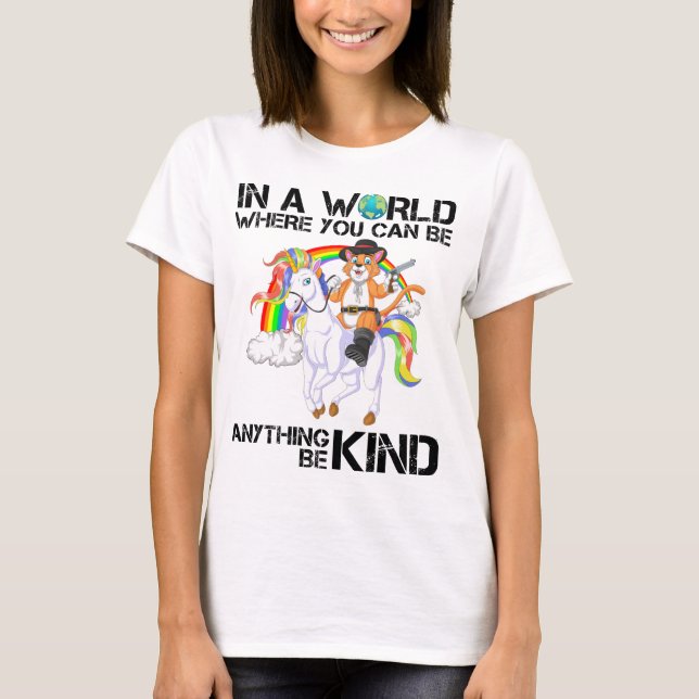 Camiseta em um mundo onde você pode ser qualquer coisa gent (Frente)