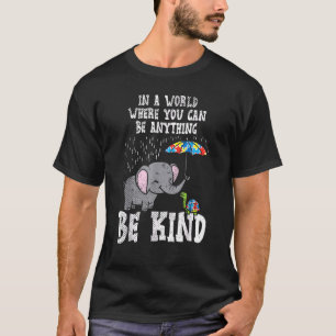 Camiseta Em Um Mundo Seja Bonito Elefante Turtle Umbrella A