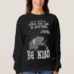 Camiseta Em Um Mundo Seja Bonito Elefante Turtle Umbrella A