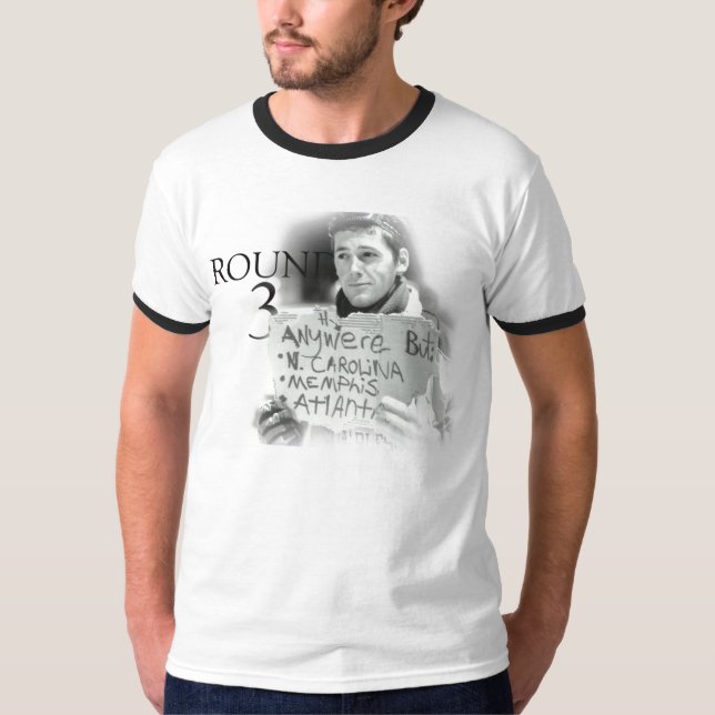 Camiseta EM VOLTA de 3 (Frente)