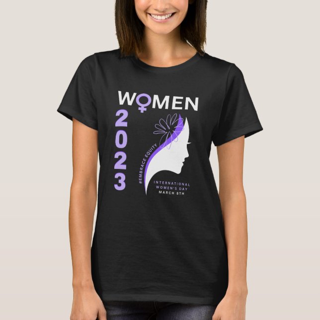 Camiseta Embrace Equity International Women's Day 2023 (Frente)