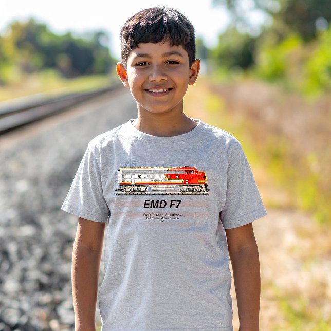 Camiseta EMD F7 Santa Fe Warbonnet with American Flag. (EMD F7 Santa Fe Warbonnet Diesel Locomotive. Boy Basic T-Shirt)