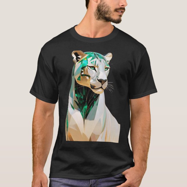 Camiseta Emerald Lioness Luxury Geometric Animal Art (Frente)