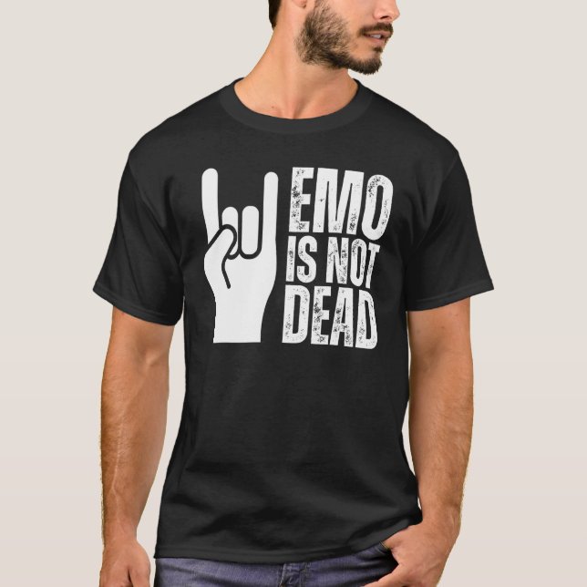 Camiseta EMO IS NOT DEAD It Was Never Just A Phase, It's A  (Frente)