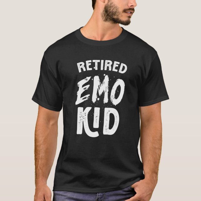 Camiseta Emo Kid Gótico Homens Aposentado (Frente)