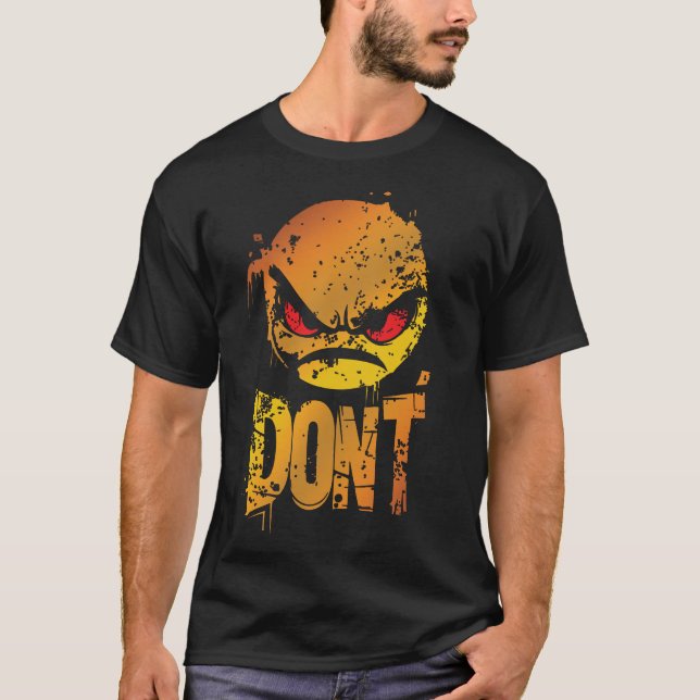 Camiseta Emoji Bravo com Raiva com texto 'NÃO' (Frente)