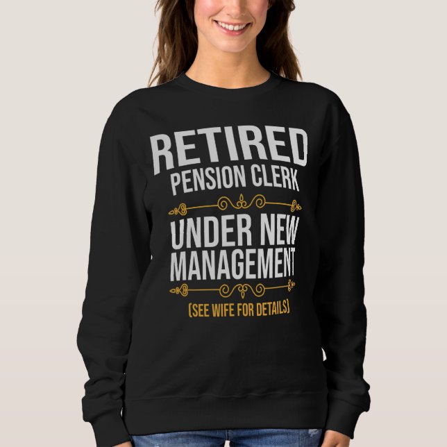 Camiseta Empregado De Pensões Aposentado Sob Nova Gestão (Frente)