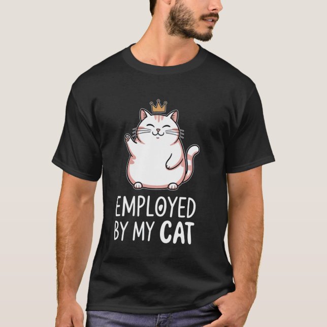 Camiseta Empregado Pelo Meu Gato (Frente)