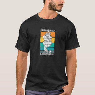 Camiseta Empréstimos Estudantes Nadando no Colégio de Dívid