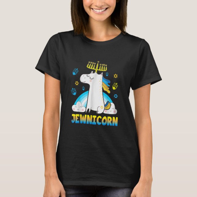 Camiseta Encantado judeu Hanukkah Unicorn Menorah Jewnicorn (Frente)