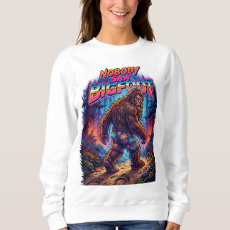 Camiseta Encontrando Pé Grande Sasquatch Hiking