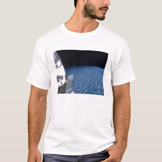 Camiseta Endeavor do Envelope Espacial 24 (Frente)