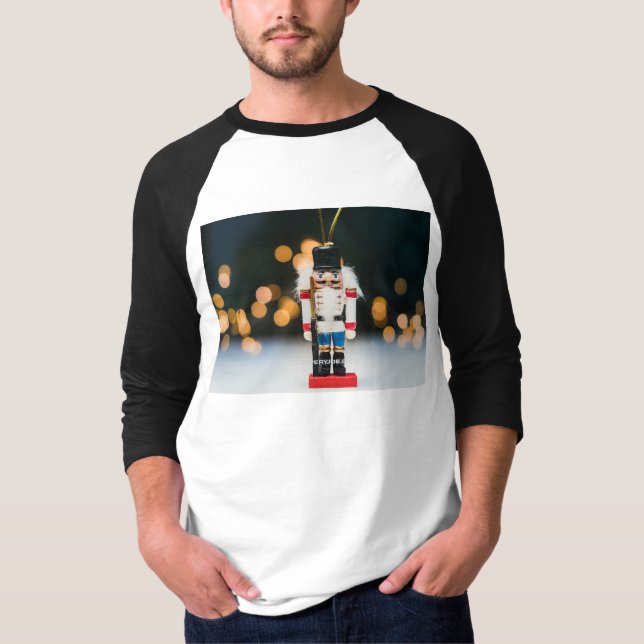 Camiseta Enfeite de Natal clássico quebra-nozes do Slippery (Frente)