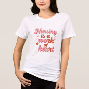 Camiseta Enfermagem Rosa Retro é um Trabalho de Coração Enf