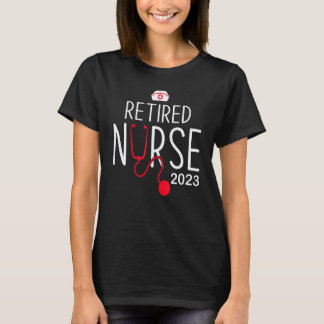 Camiseta Enfermeira Aposentada Berçário Feminino Enfermagem