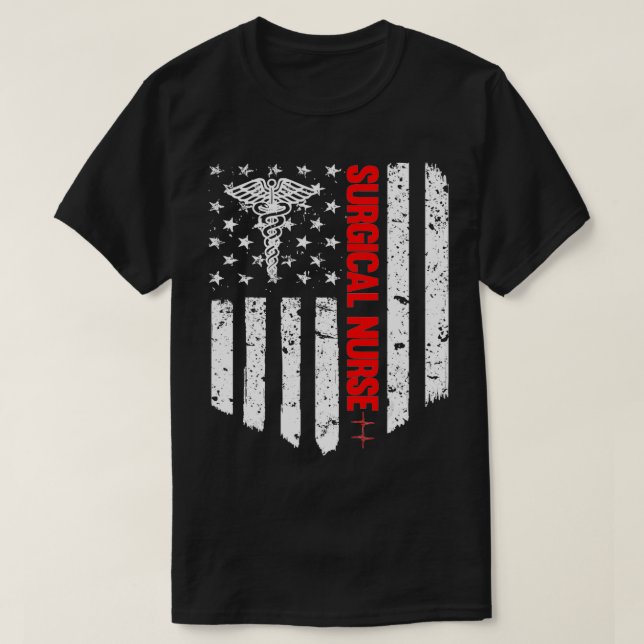 Camiseta Enfermeira Cirúrgica - Bandeira Americana RN Enfer (Frente do Design)