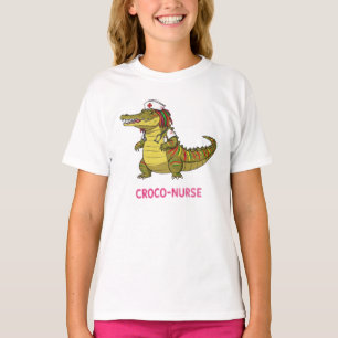 Camiseta Enfermeira Croco: Cuidando com Charme