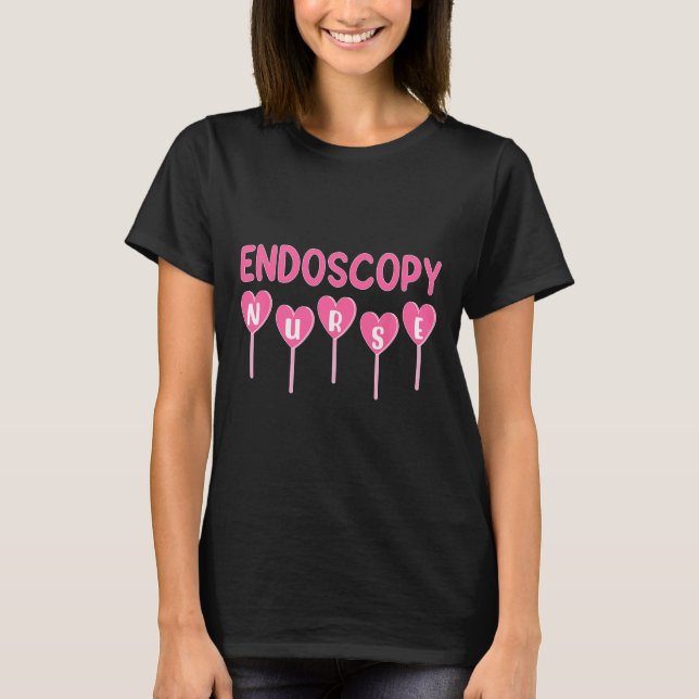 Camiseta Enfermeira de Endoscopia Ama Doce de São Valentim  (Frente)