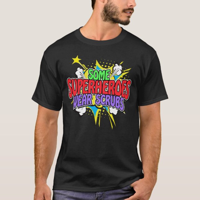 Camiseta Enfermeira de super-heróis Vestem escrubs (Frente)