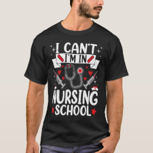 Camiseta Enfermeira em Progresso Futuro Enfermeira Não Poss