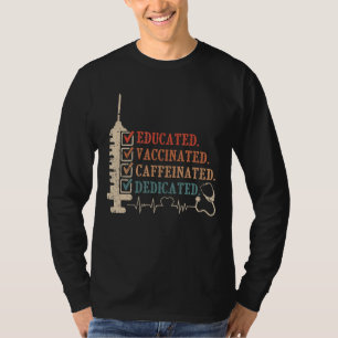 Camiseta Enfermeira Enfermeira Engraçada Vacinada Cafeinada