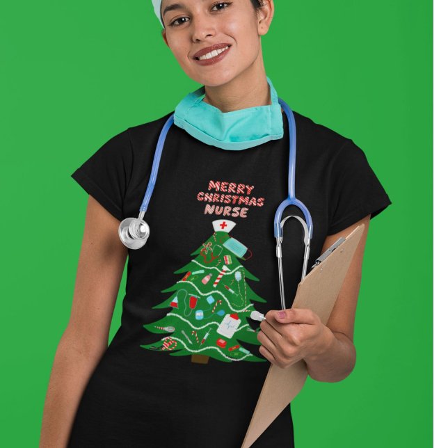 Camiseta Enfermeira Feliz Árvore de Natal (Criador carregado)